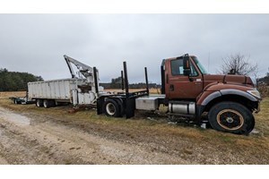 2006 International 7400  Truck-Dump